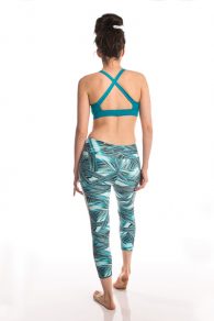 Anahata Yoga Clothing Yoga Pants perfect to stretch, relax, or simply wear all day. Mid rise 7/8 length yoga pants are made to accommodate all types of movement. Yoga Bra Top Twist Front